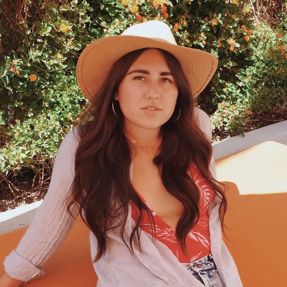 Meet your Posher, Brittney